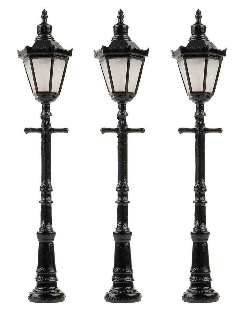 Set of 3 parc lampposts.